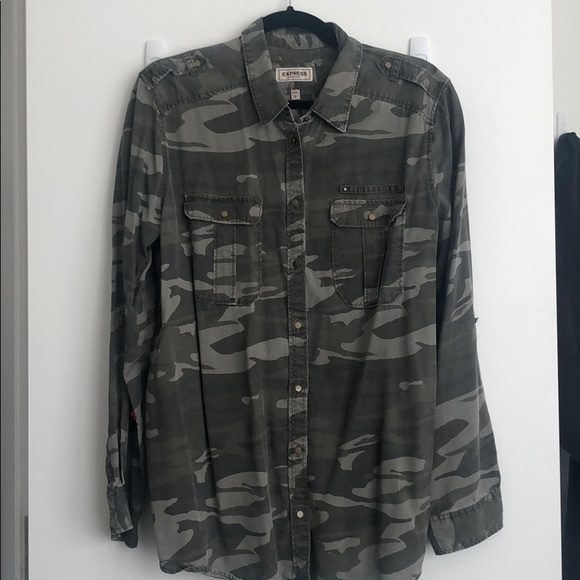 Express Tops - Boyfriend Buttondown